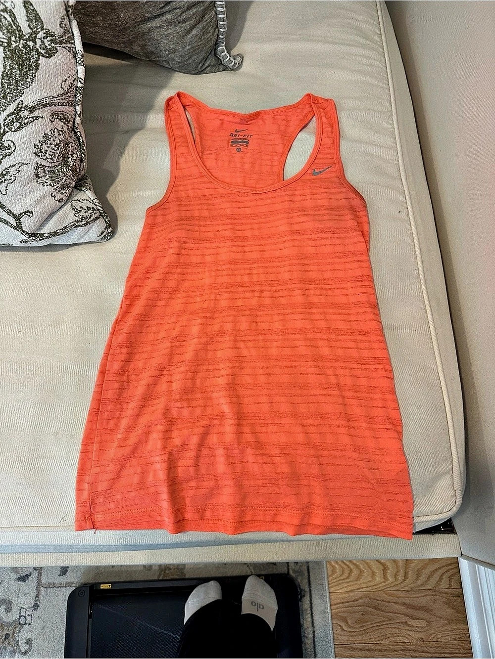 Nike Dri-FIT tank top Racerback Tank in Orange
/Pink. XS Like New